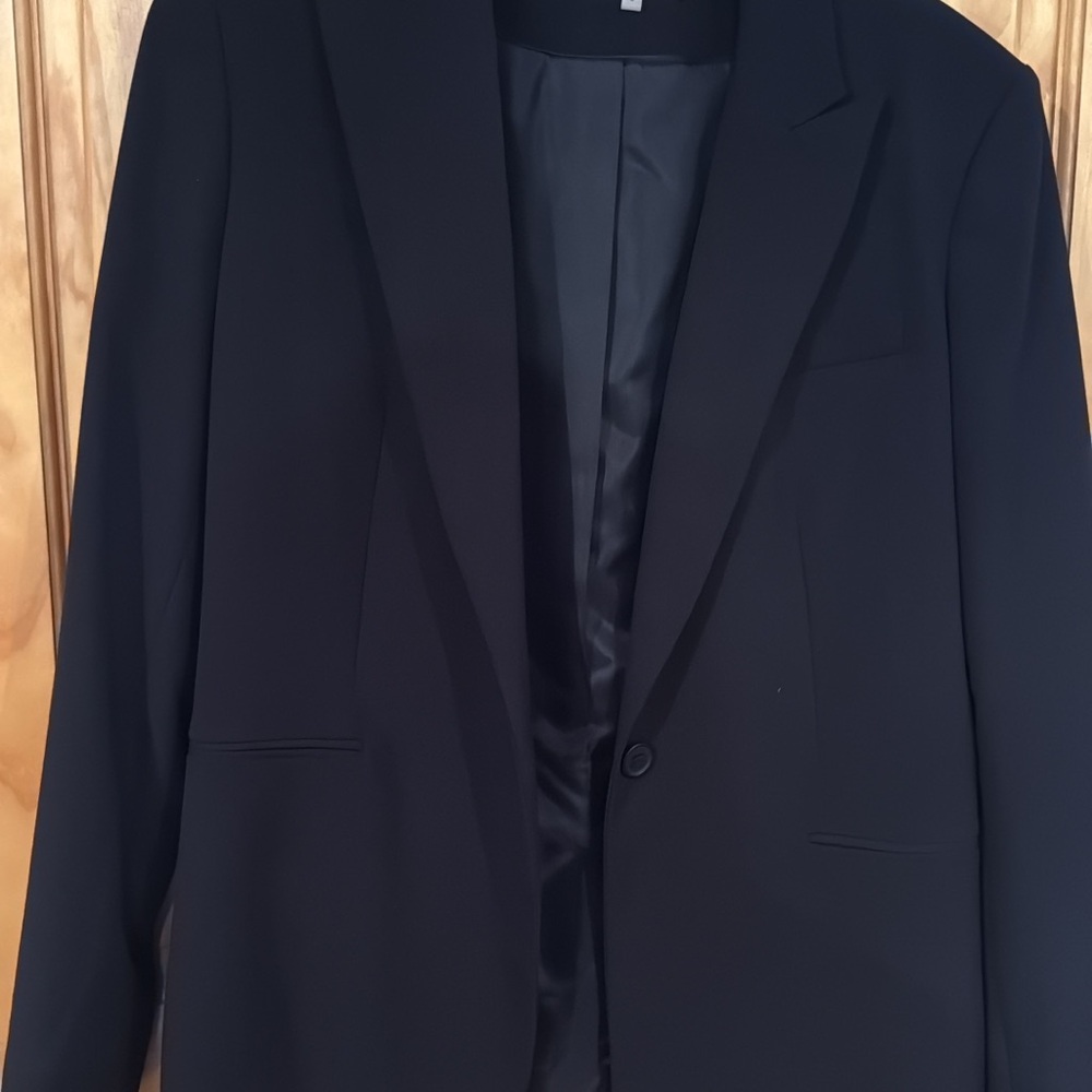Calvin Klein Elegant Black Blazer
